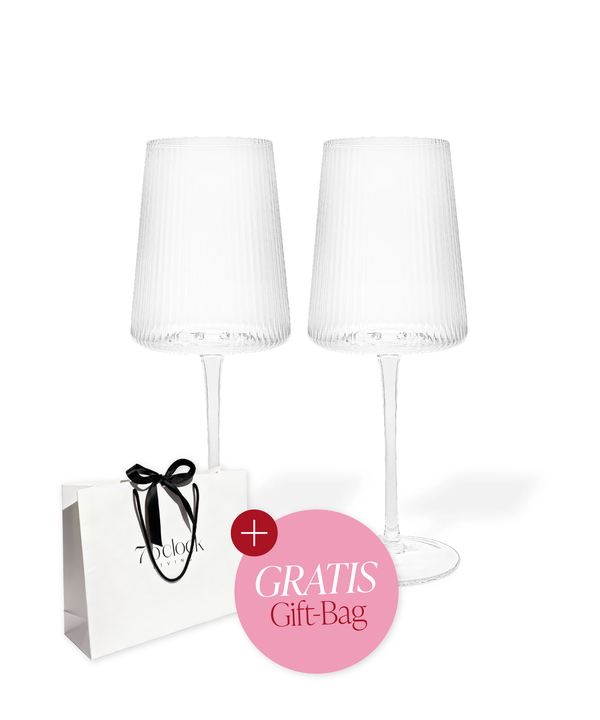 Fluted wine glass | Paris