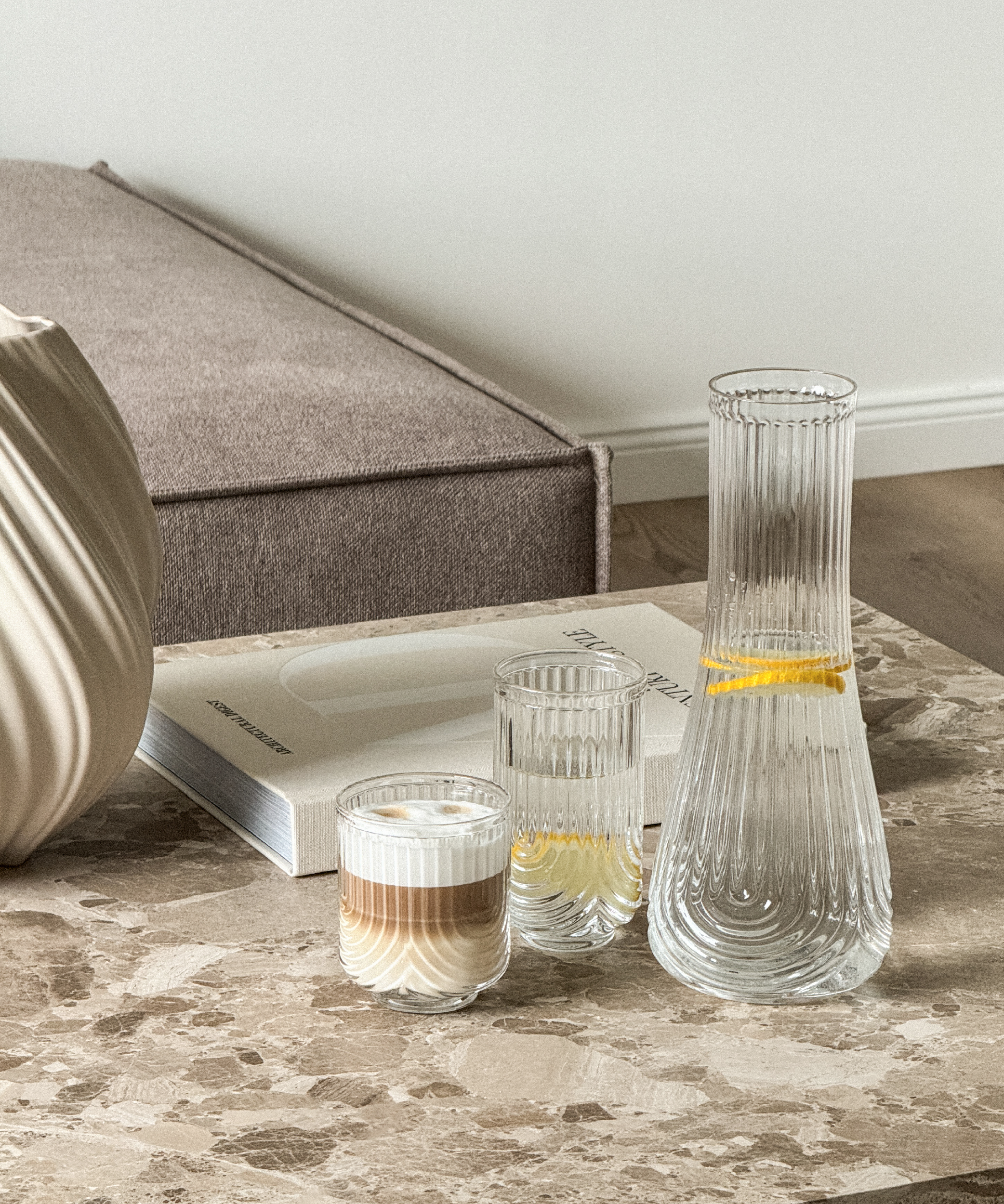 Karaffe im Bogen-Design | Rom