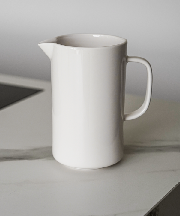 Jug in cream white | Nia