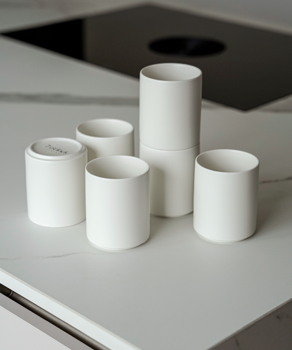 Cup without handle in cream white matte | Nia