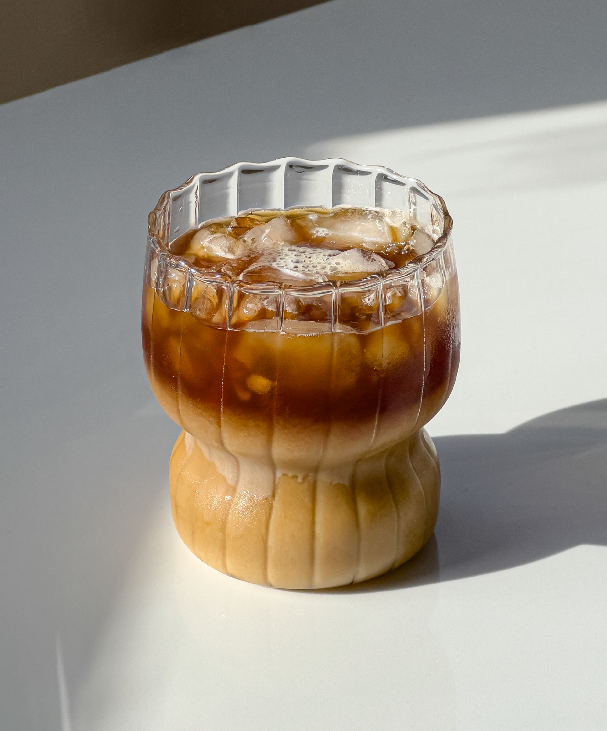Curvy glass stripe design | Norway