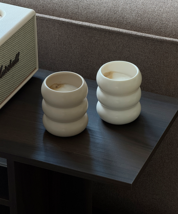 Wave-shaped ceramic mug beige | Mya