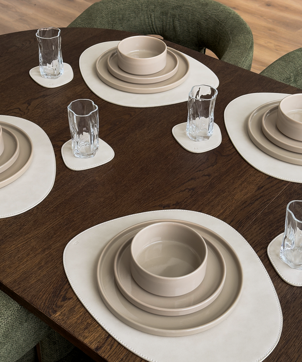 Taupe tableware set | Nia