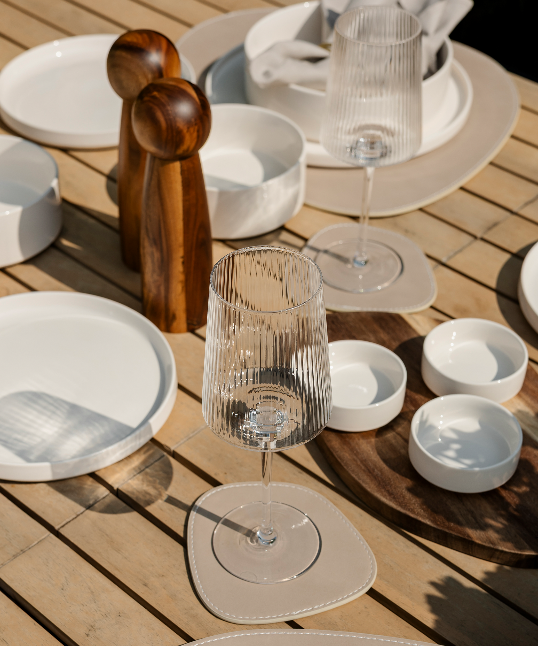 Glass coaster taupe/cream | jade