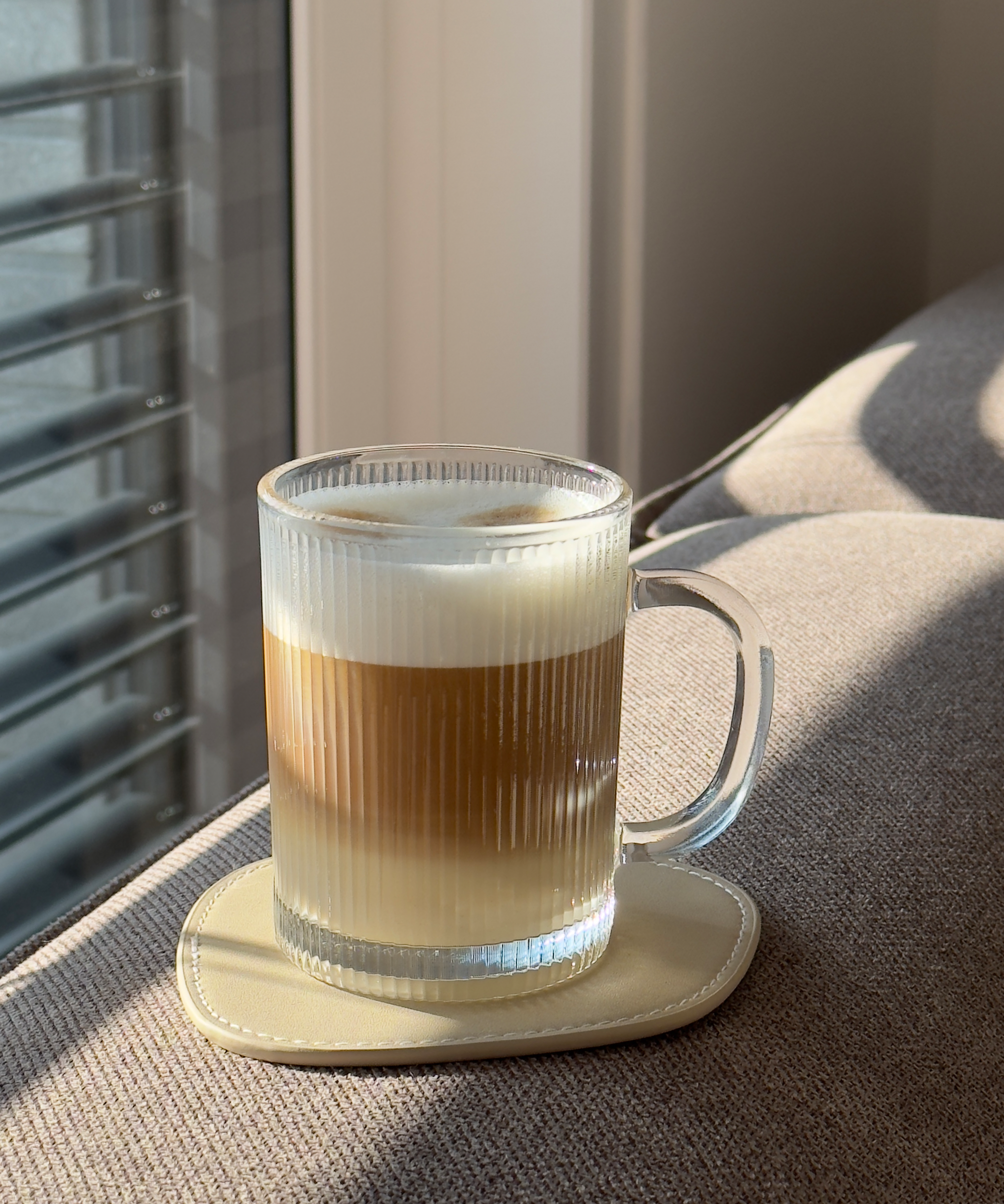 Fluted glass cup (300ml) | Paris