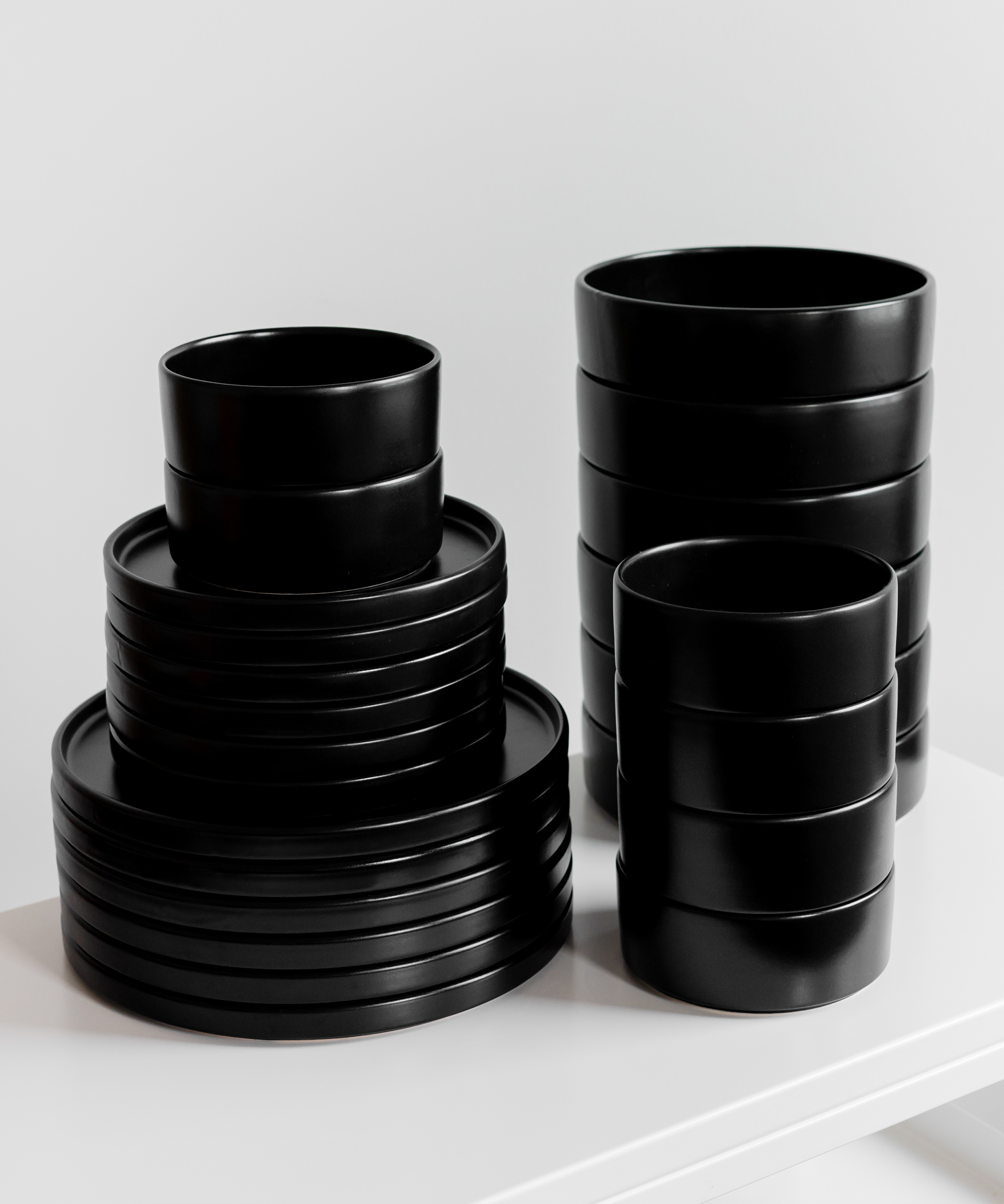 Black tableware set | Nia