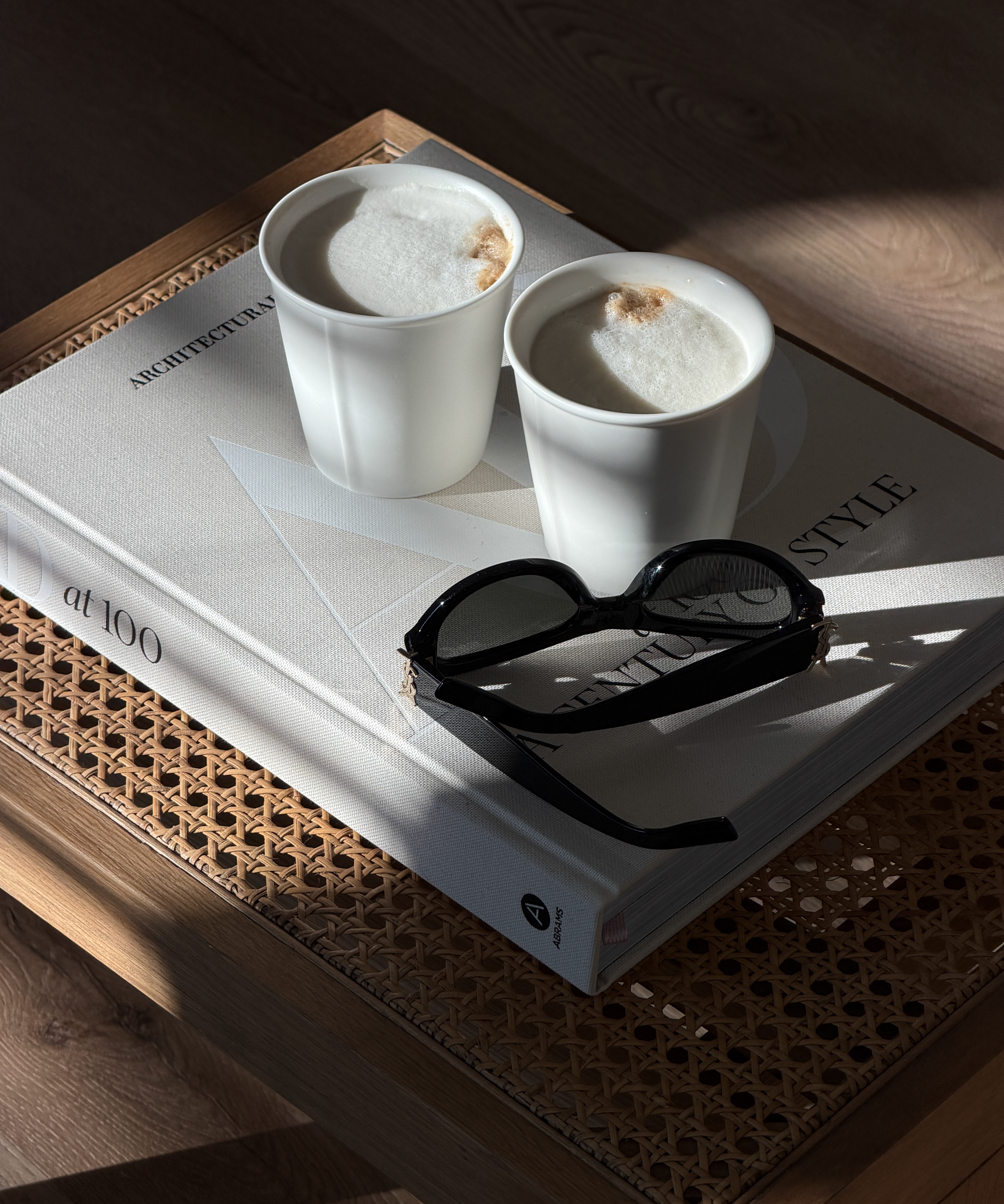 Ceramic To-Go Mug with Black Silicone Lid | Brooklyn