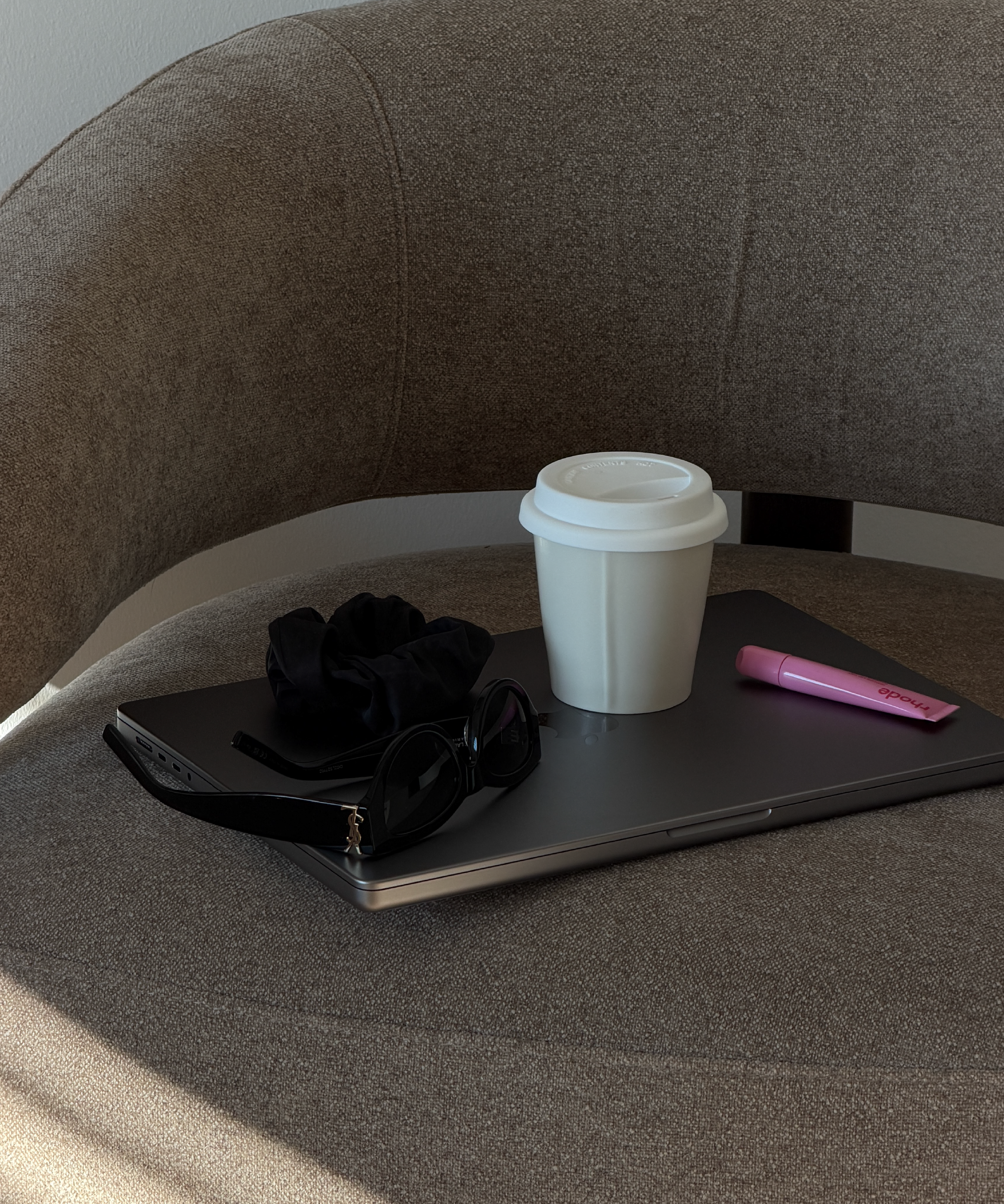 Ceramic To-Go Mug with White Silicone Lid | Brooklyn