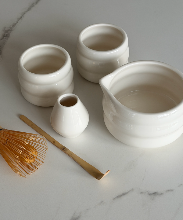 Matcha Complete Set with Two Ceramic Mugs | Akio