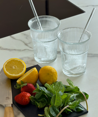 Ribbed Drinking Glass in To-Go Design | Liva
