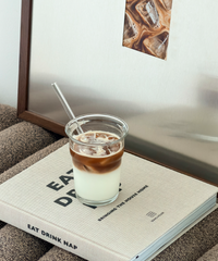 Clear Drinking Glass in To-Go Design | Liva