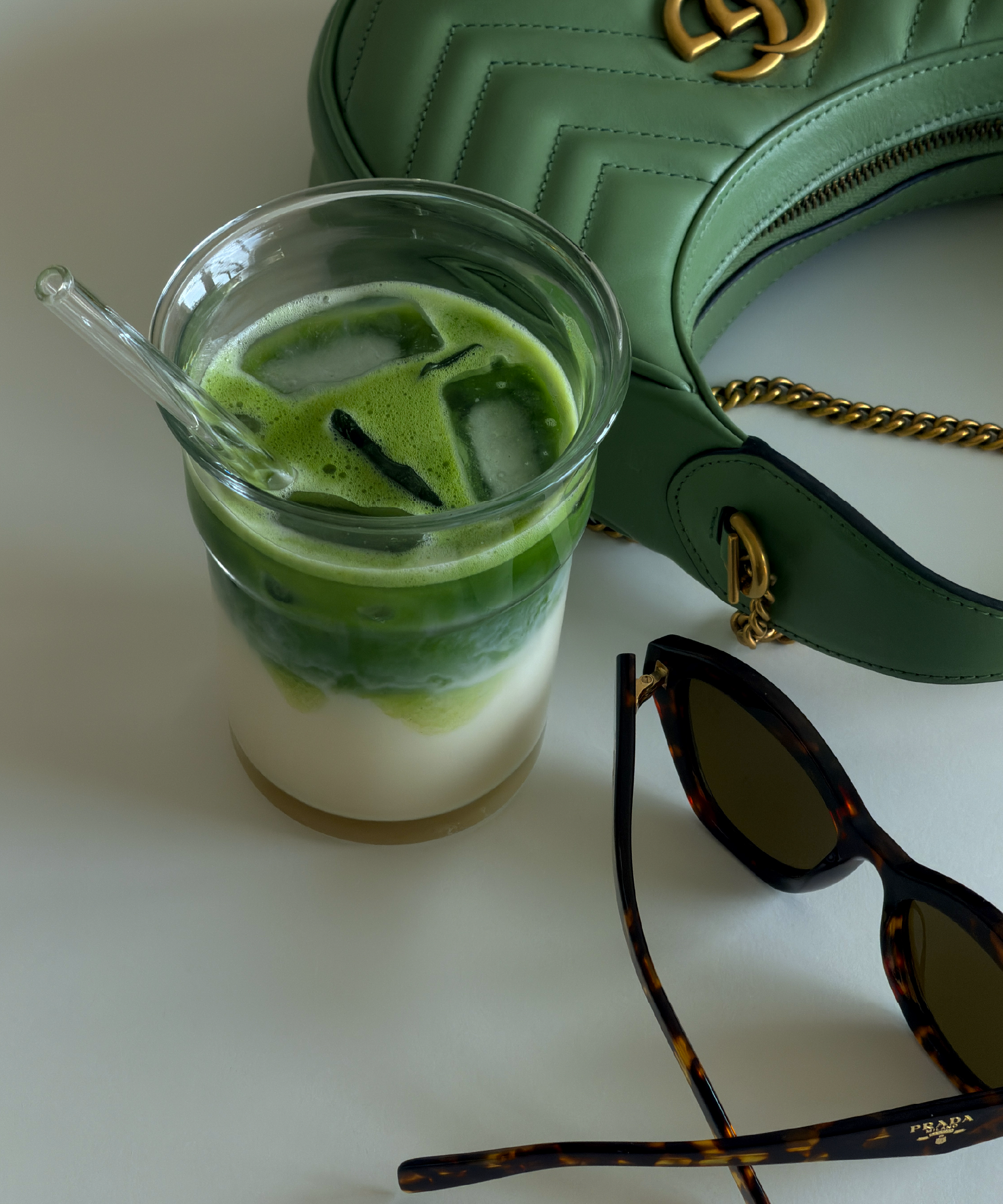 Clear Drinking Glass in To-Go Design | Liva