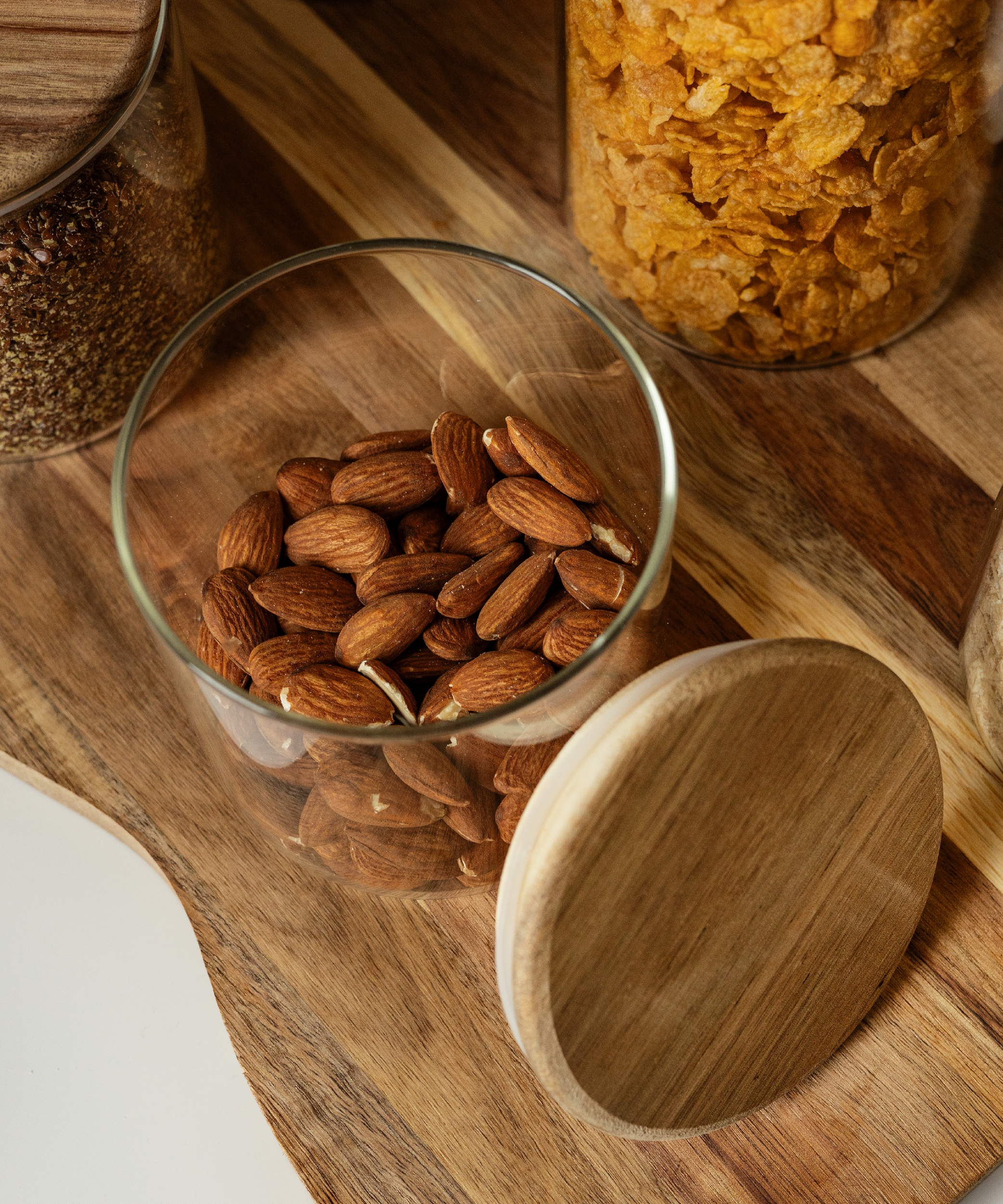 Small storage jar with acacia wood lid 600ml | Caya