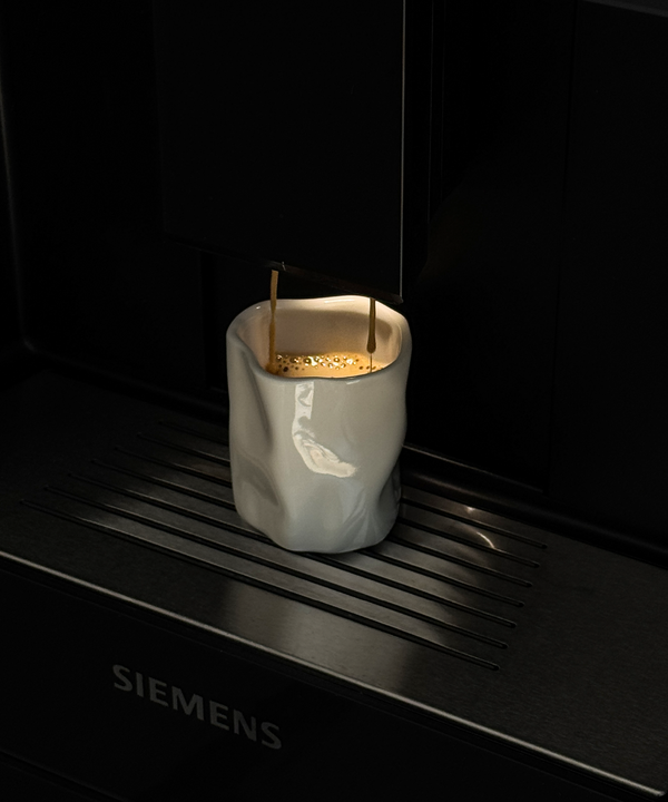 Organic espresso cup in cream white | Alaska