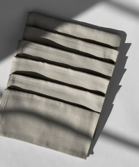 Beige cotton linen napkins 40x40cm with napkin ring in a set of 6 | Kyla & Rina