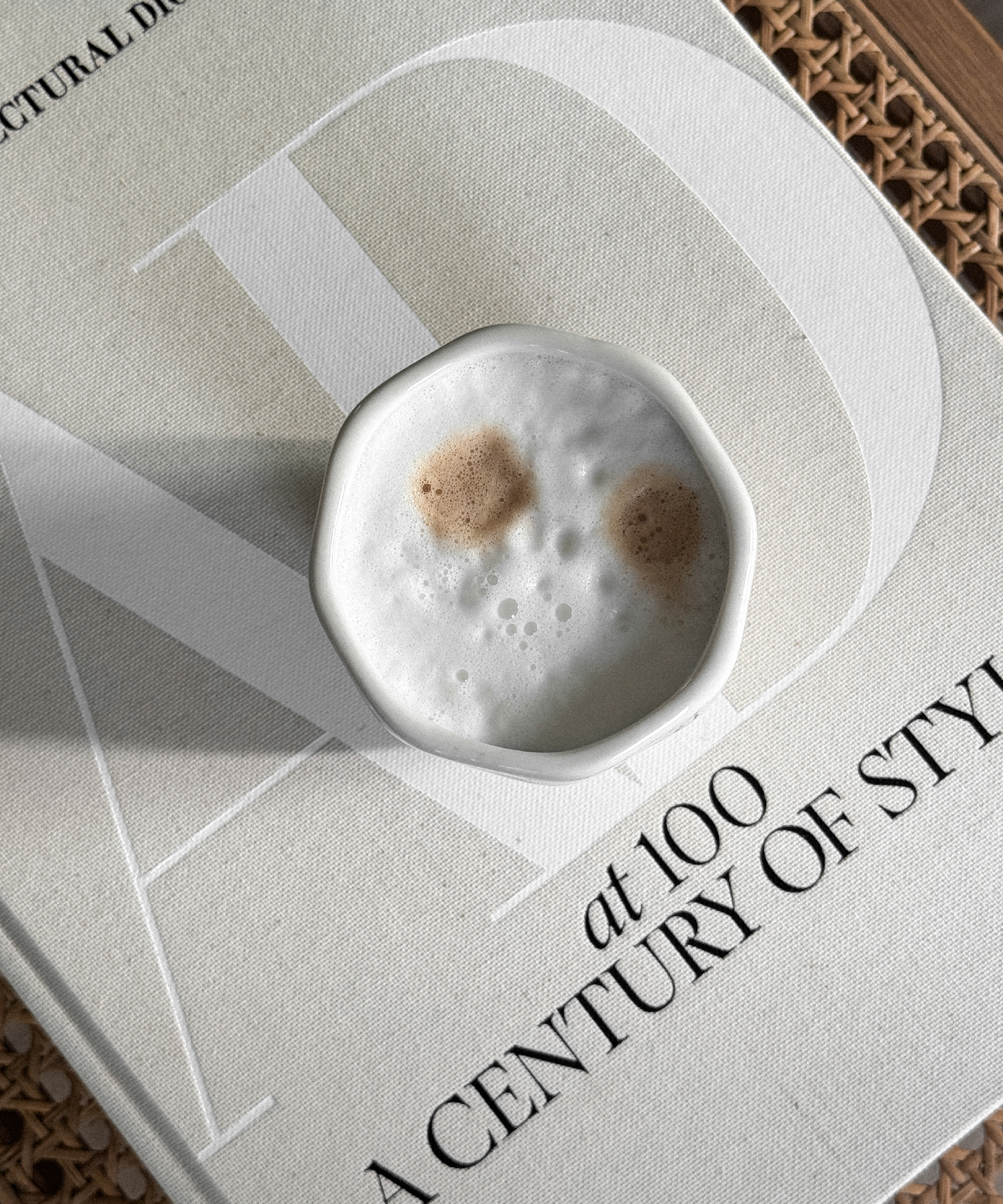 Ceramic mug in organic design | Lyon