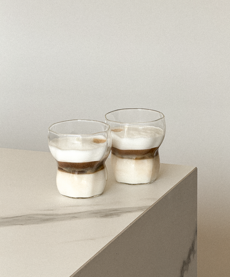 Organisches Design-Glas aus der Serie Lyon – Detailansicht