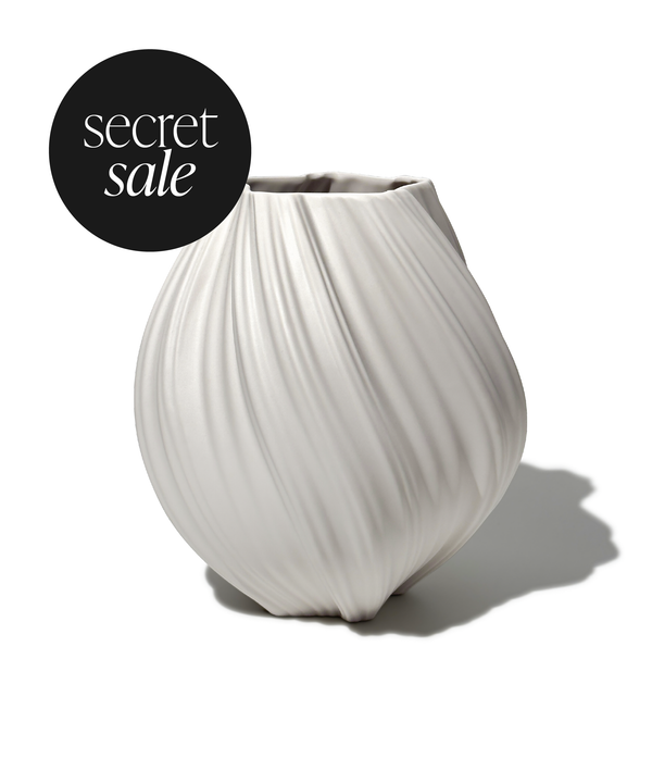 Large ceramic vase cream white | Flora