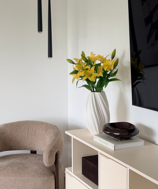 Lily Bouquet of 5 with Two Blooms in Yellow | Bloom