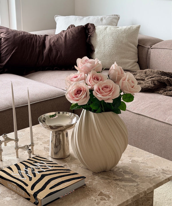 Large Rose Bouquet of 8 in Light Pink | Bloom