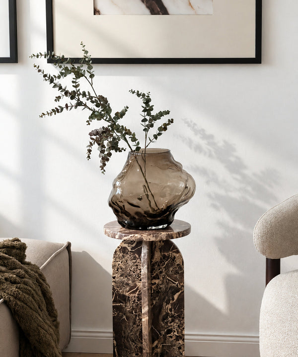 Brown Glass Vase with an Organic Curved Silhouette | Suri