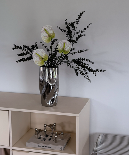 Large Ceramic Vase with Mirror Finish and Softly Curved Silhouette | Livia