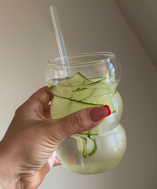 Großes Trinkglas mit drei Bubbles aus der Serie Rio – Draufsicht auf das Glas