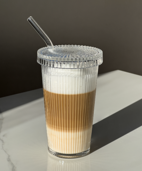 Ribbed glass with glass lid &amp; glass straw | Paris