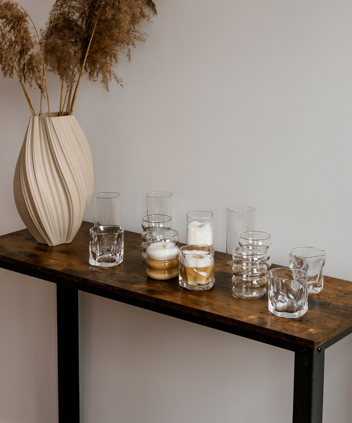Bestseller Bundle: 12-piece glass set + FREE 4-piece Tokyo glass set