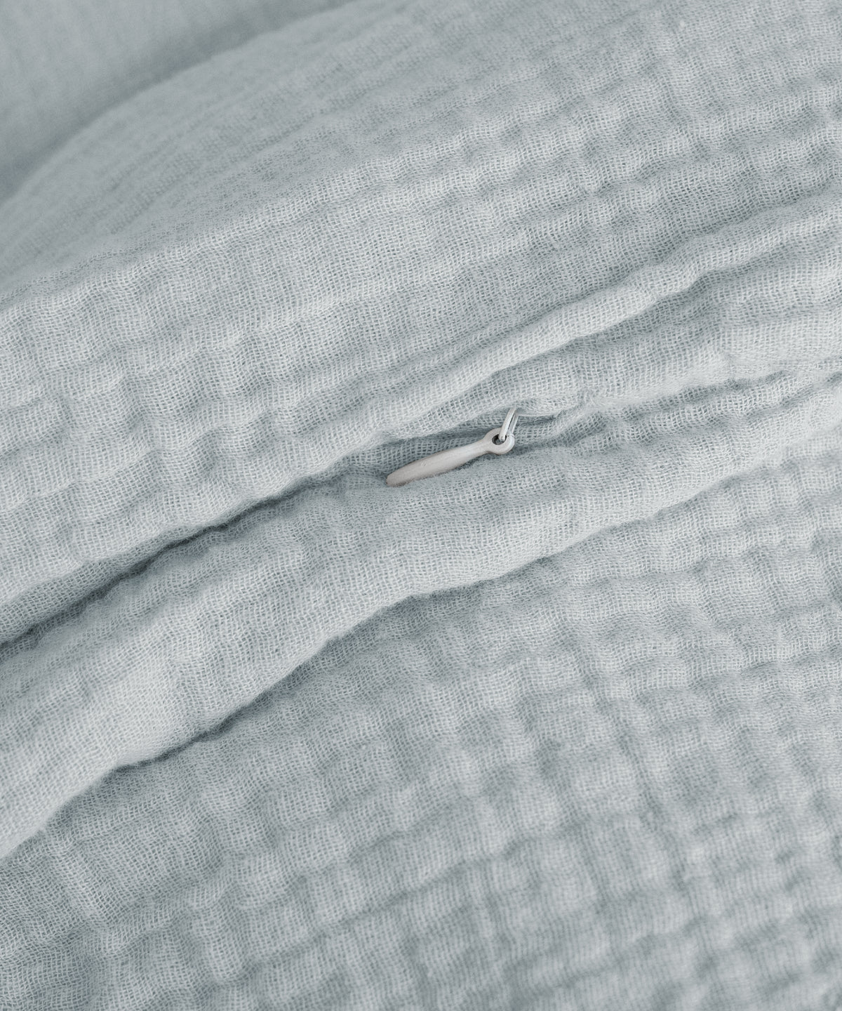 Hellblaue Musselin Einzelbettwäsche, Serie Haven – Detailansicht