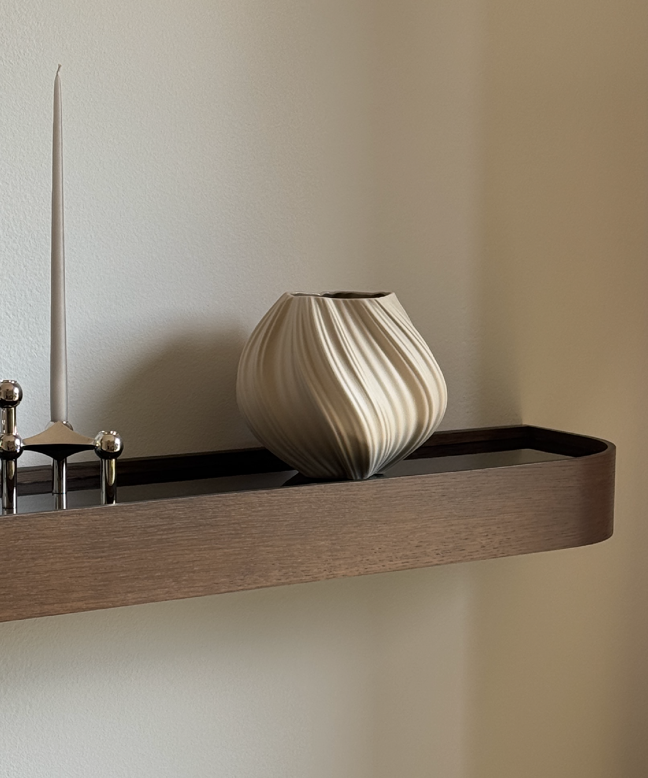 Set aus großer und kleiner Keramik Vase in Beige | Flora