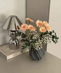 Small ceramic vase in grey | Flora