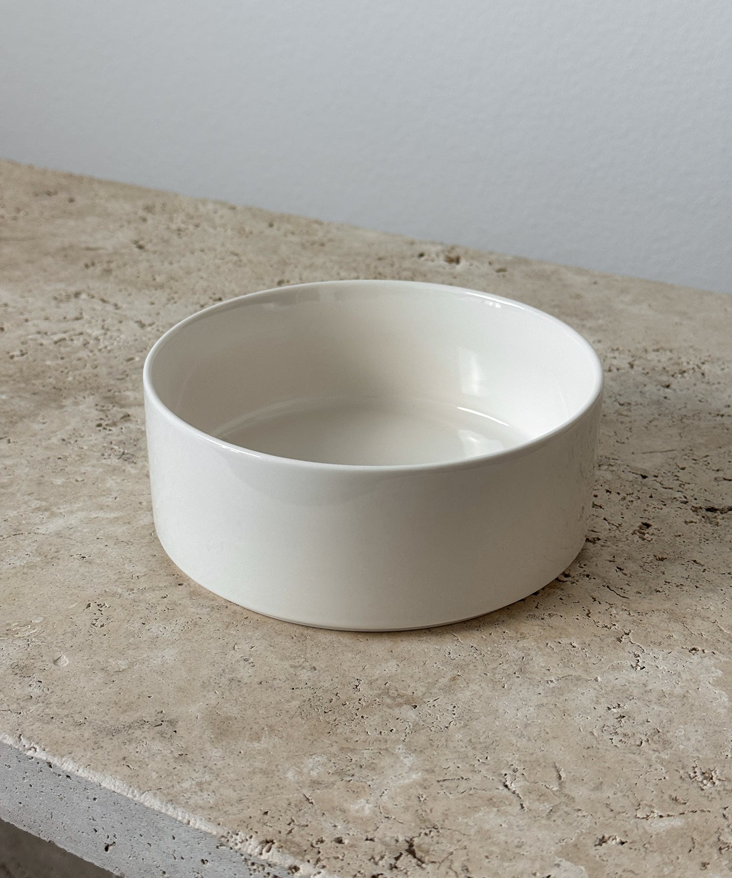 Small bowl, creamy white and glossy | Nia