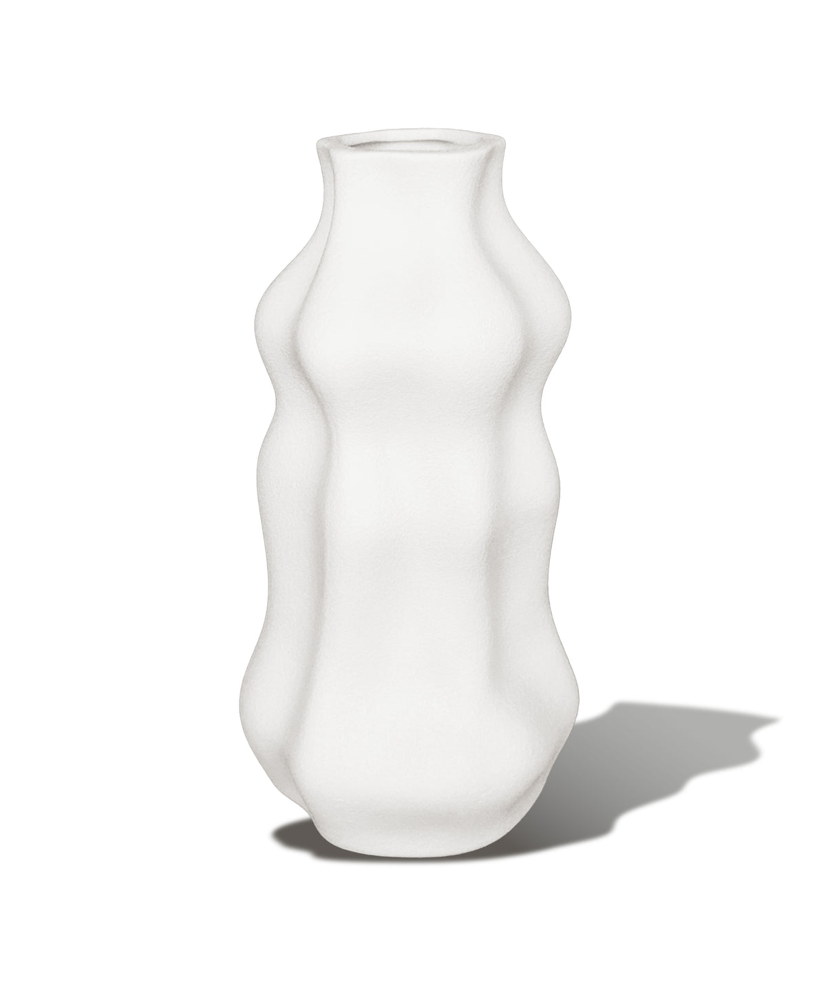 Schmale Keramikvase mit weich gewellter Silhouette – sana collection von 7 O'CLOCK