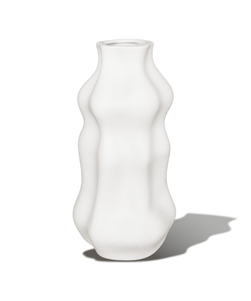 Schmale Keramikvase mit weich gewellter Silhouette – sana collection von 7 O'CLOCK