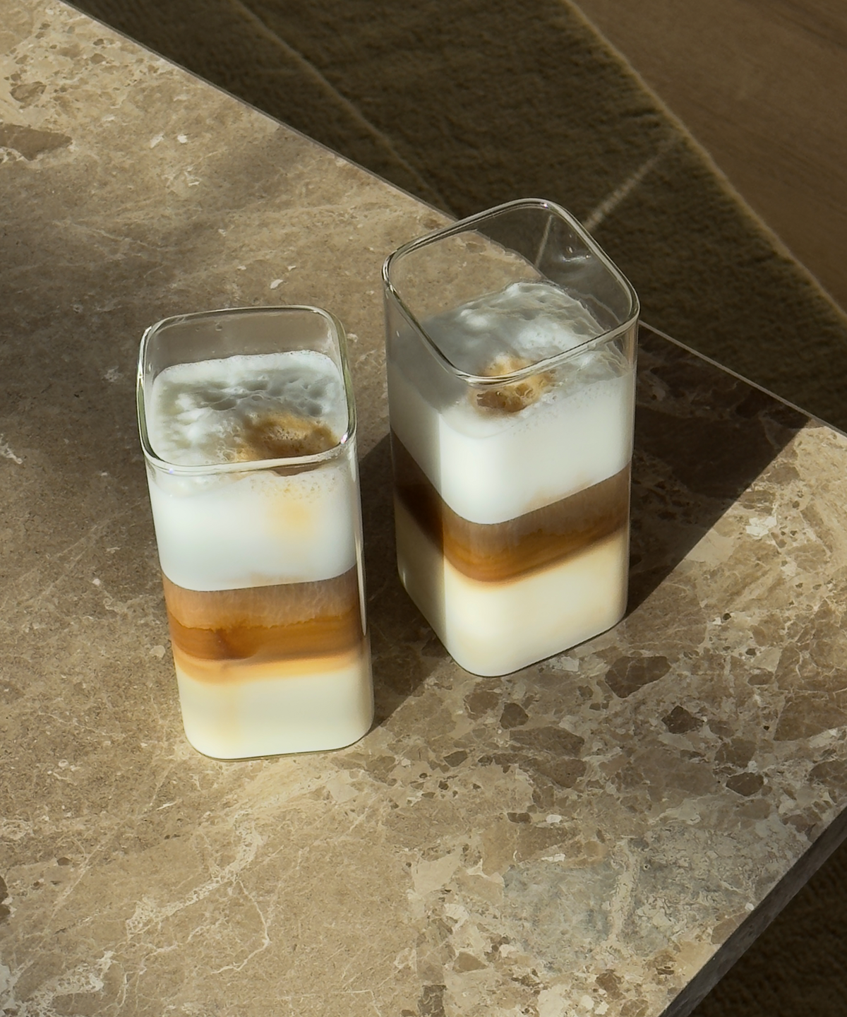 Trinkglas im eckigen Design aus der Serie Kuba – Materialdetail