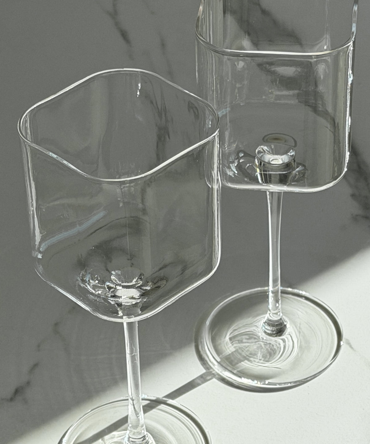 Wine Glass in Angular Design | Kuba