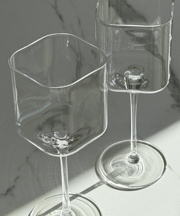 Wine Glass in Angular Design | Kuba