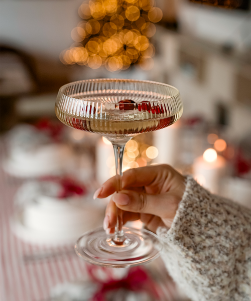 Champagnerglas mit geriffelter Oberfläche aus der Serie Paris – Draufsicht auf das Glas