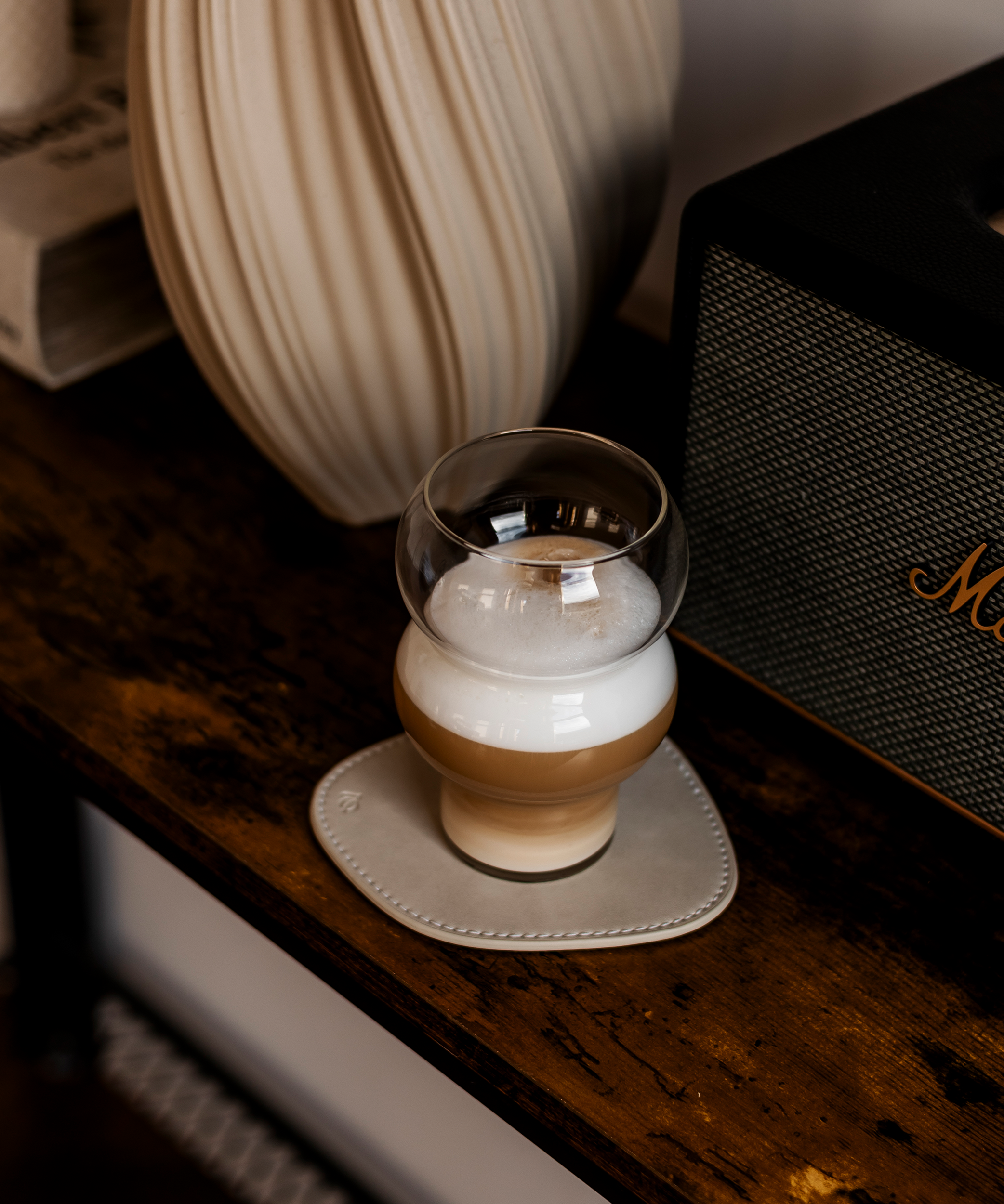 V-Day Edition Glas mit Wölbungen | Toyko