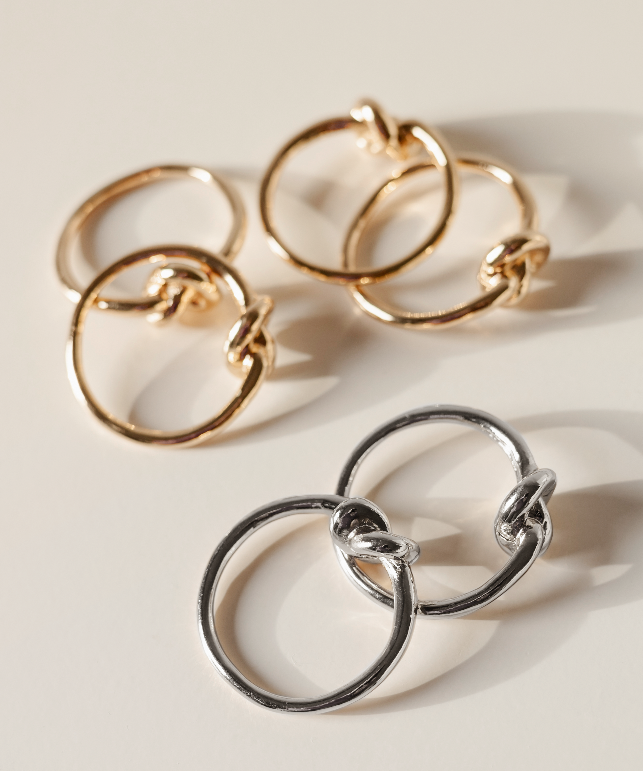 Napkin rings gold & silver in a set of 6 | Tye