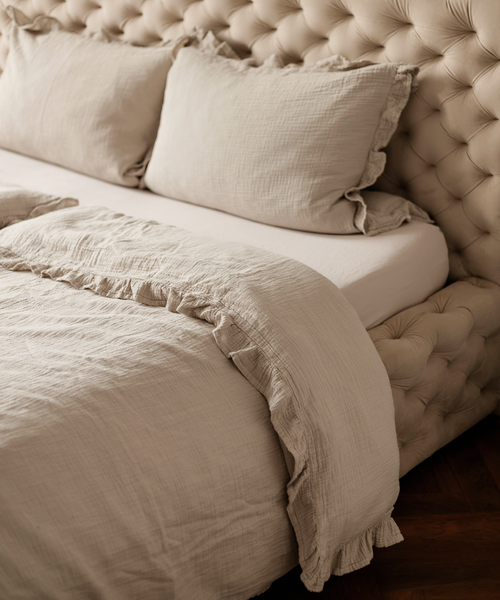 Gerüschte Musselin Einzelbettwäsche in Beige, Serie Haven – Detailansicht