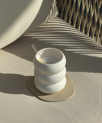 Wave-shaped ceramic mug white | Mya