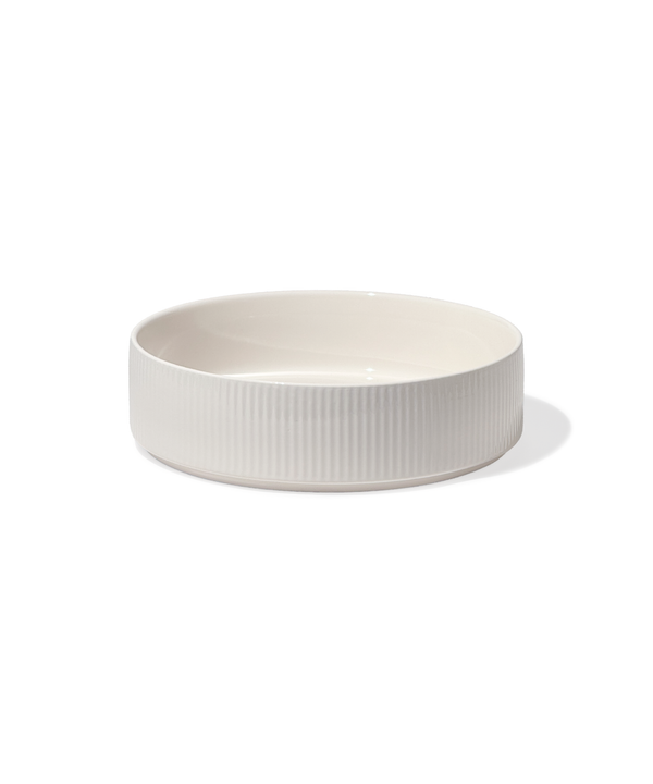 Large ribbed, cream-white, glossy bowl | Nia