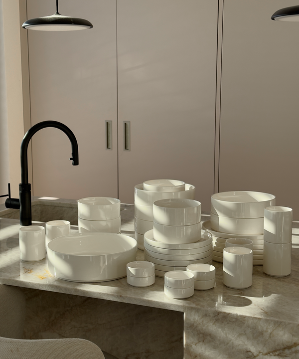 Dinnerware Set with Cups, Cream White Glossy | Nia