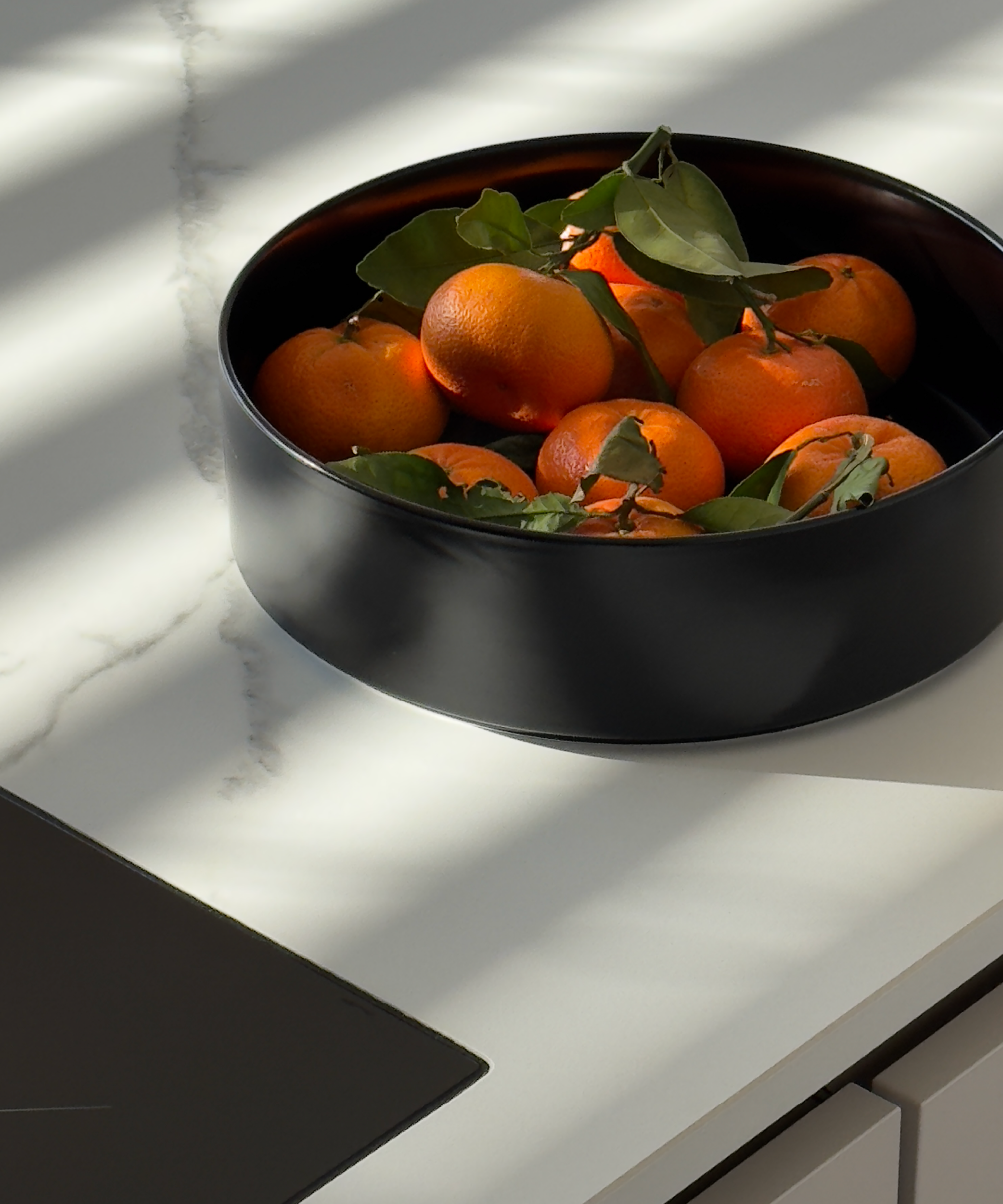 Large Salad Bowl Ø27cm in Black | Nia