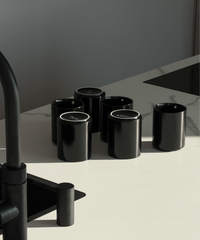 Cups without handles in a set of 6 in black | Nia