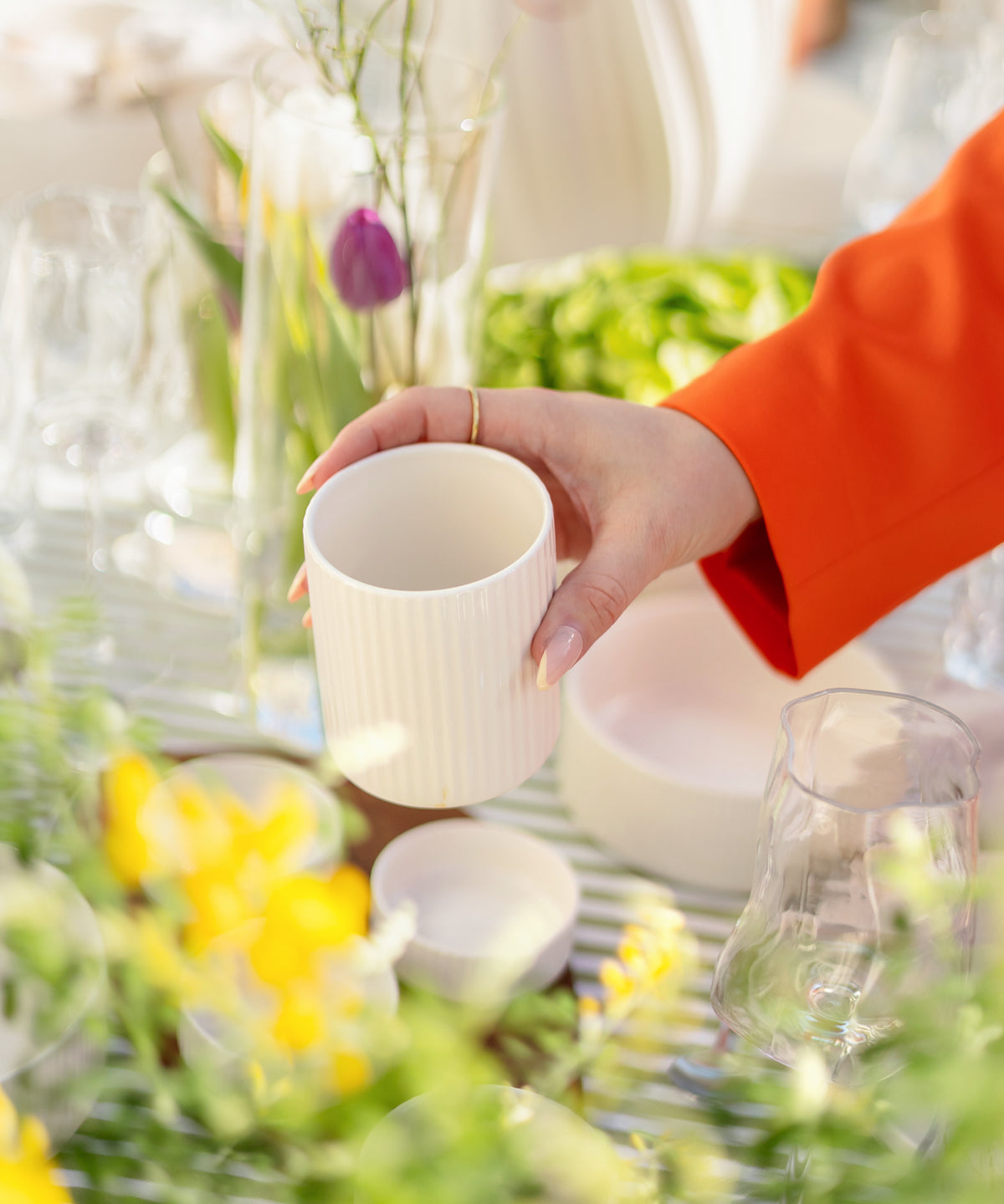 Gerillte Tassen ohne Henkel 6er Set in Cremeweiß, Serie Nia – Produktansicht