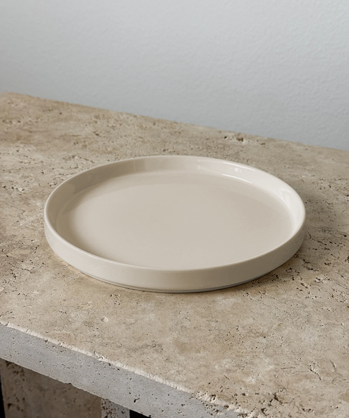 Kleiner Teller in Beige – nia collection von 7 O'CLOCK
