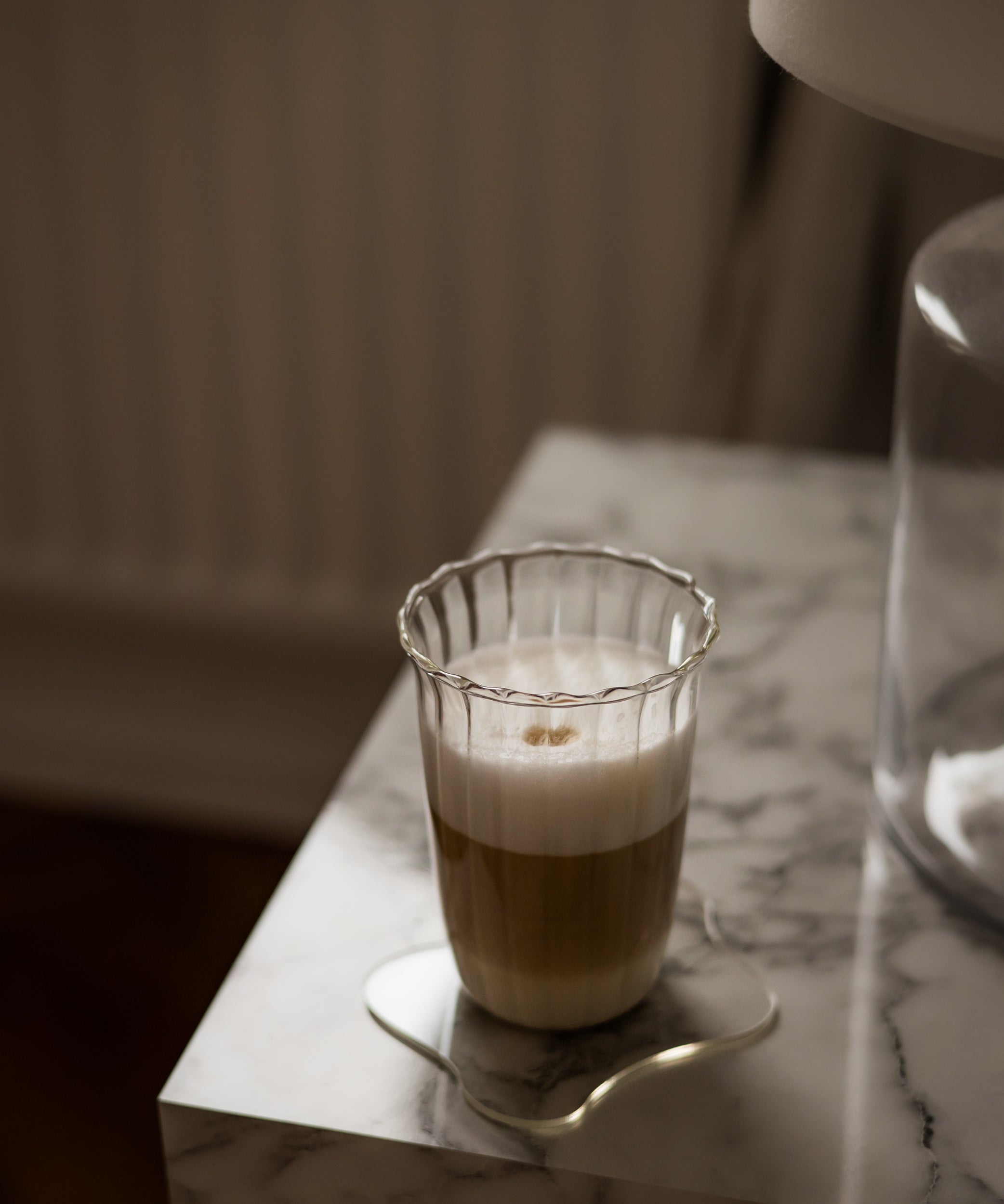 V-Day Edition Glas gerüschter Rand | Norway